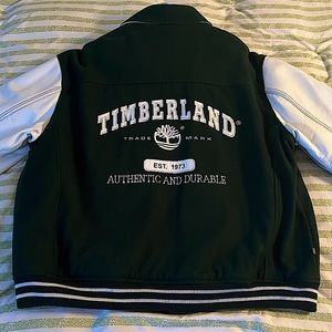 4x Timberland varsity style coat. Green and white. Good for any occasion